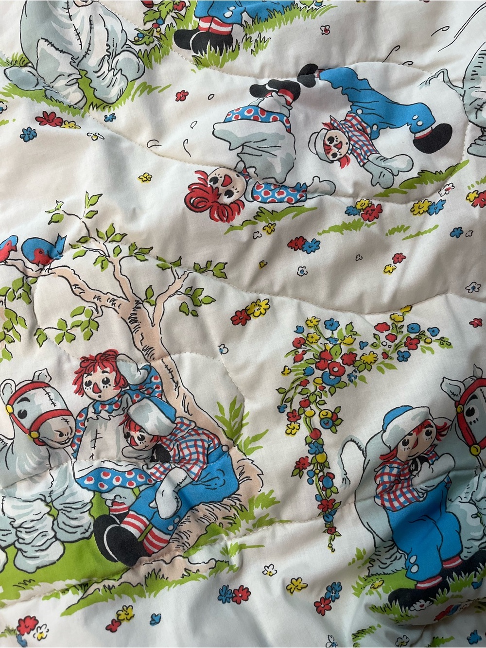 Vintage Raggedy Ann and Andy comforter Bedspread 80s Cartoon Blanket Twin quilt
